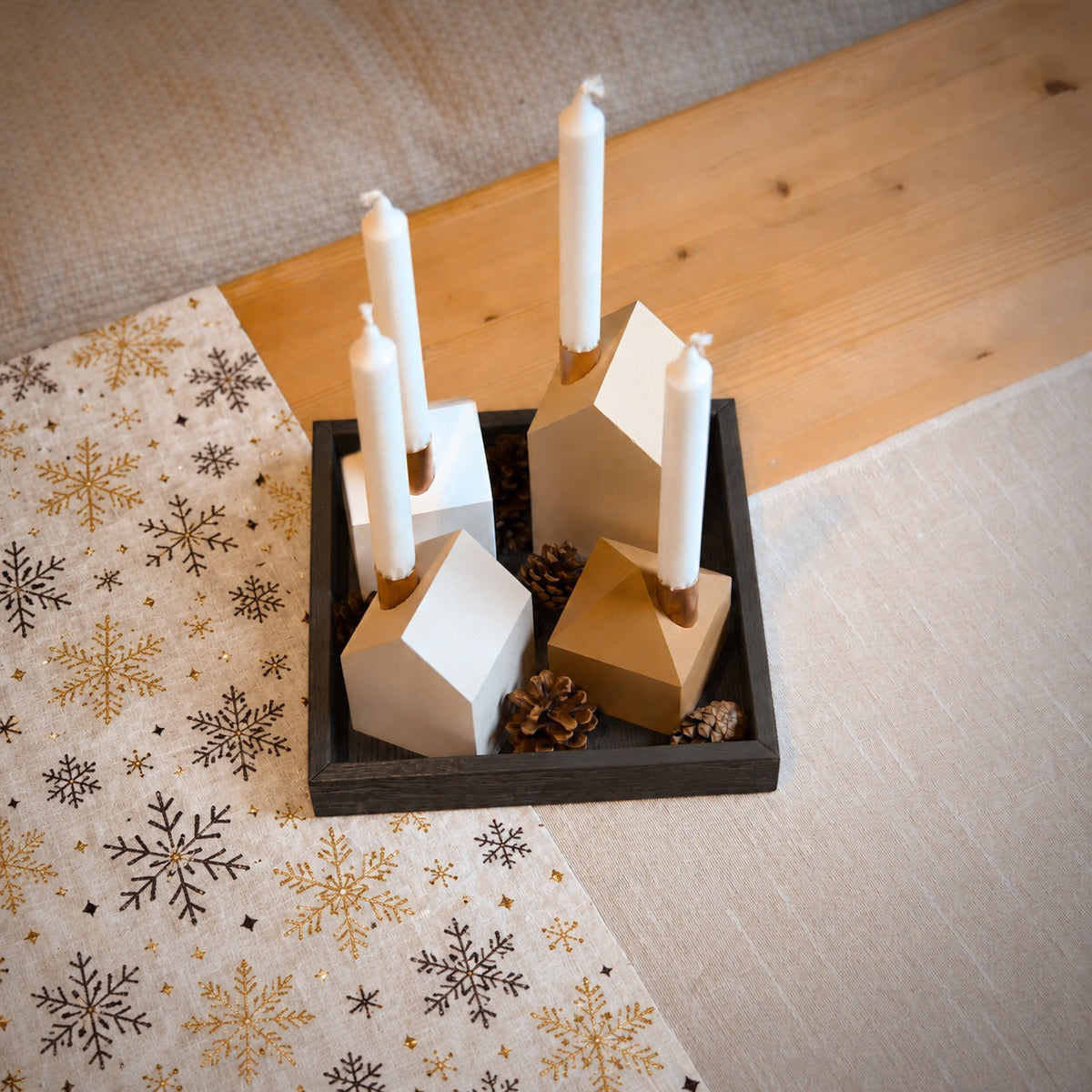 Modern Advent wreath GLOW