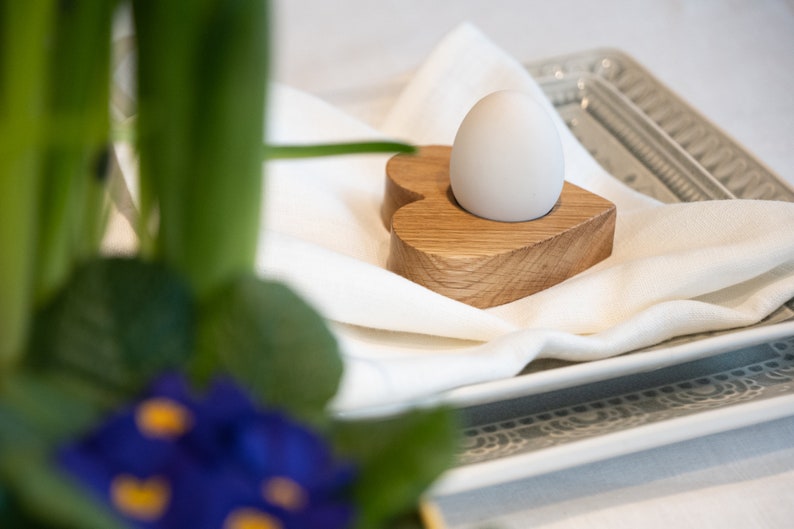 Oster-Eierbecher & Serviettenringe – 5er-Set