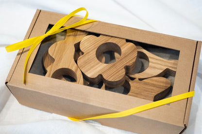 Oster-Eierbecher & Serviettenringe – 5er-Set