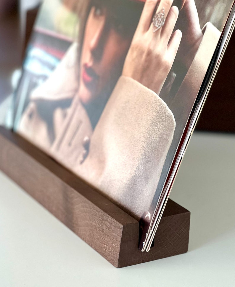 Vinyl record display