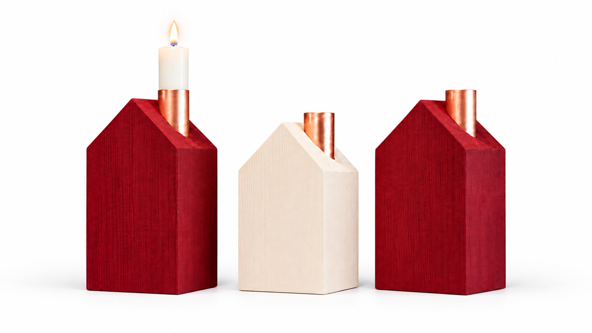Red-white-red house candle holder set
